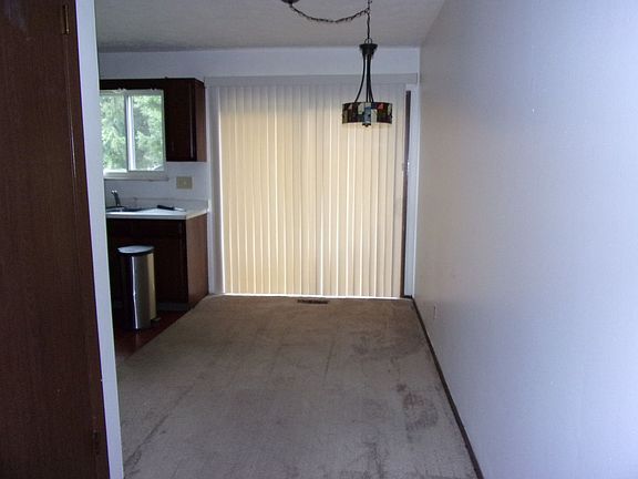 3rd image of 1104 26th St APT 1