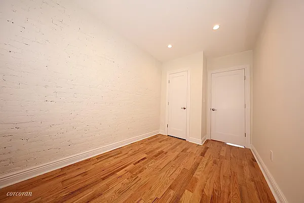 Rented by Corcoran | media 18