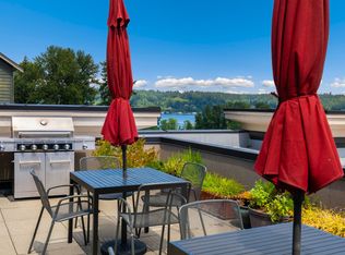 Bentley House, Issaquah, WA 98027