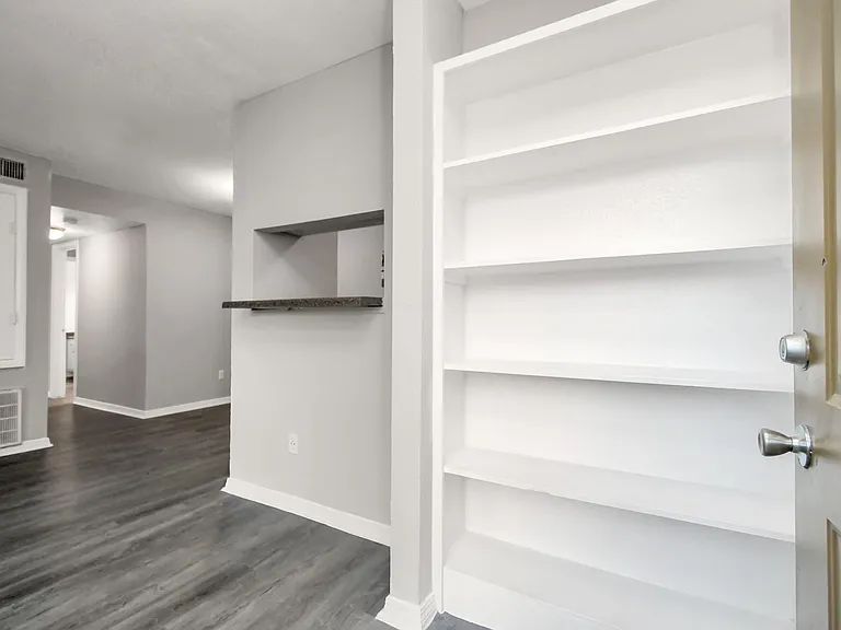7700 W Airport Blvd #710 — Photo 5