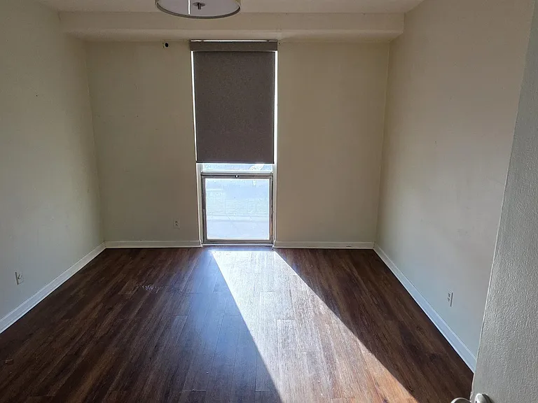 1271 Poplar Ave #508 — Photo 3