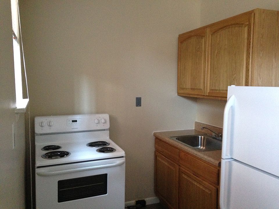 New Cabinets & Stove
