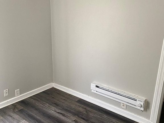 3rd image of 759 Brownell Ave