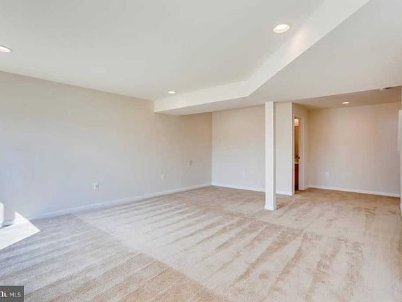2nd image of 40 Worsham Ln
