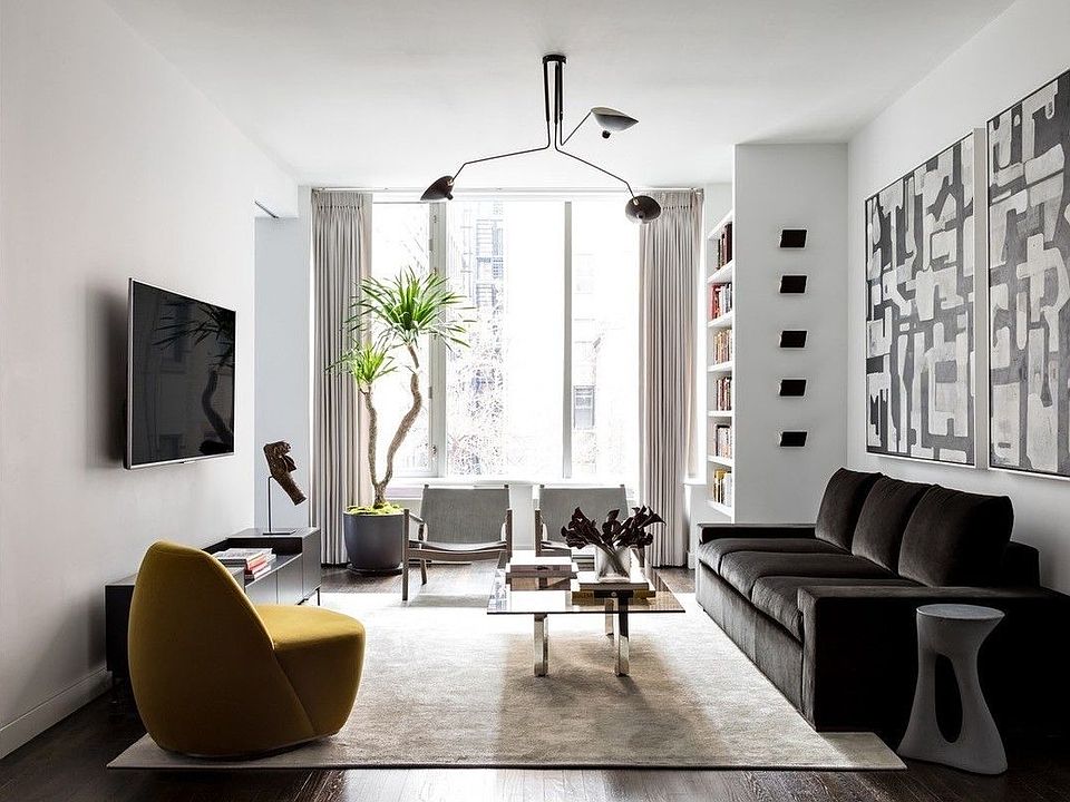 1st image of 650 Avenue Of The Amer #4A