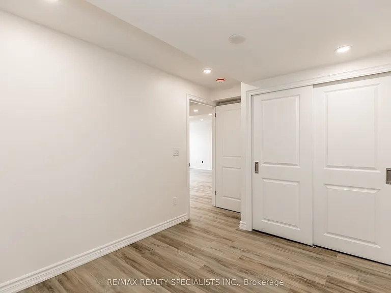 53 Ladder Cres — Photo 21