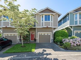 2138 NE Multnomah St, Portland, OR 97232