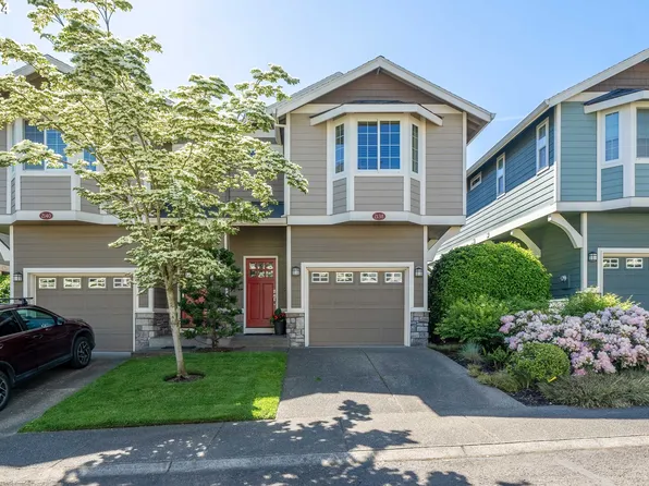 2138 NE Multnomah St, Portland, OR 97232