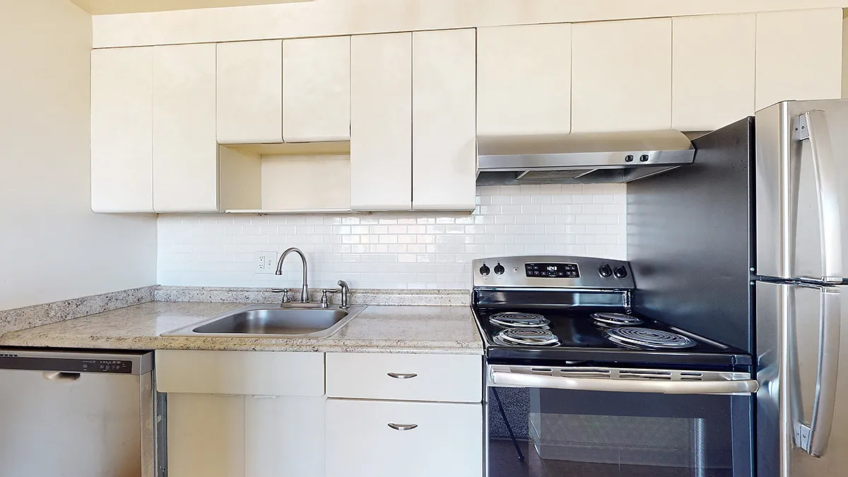 1 bed, 700 sqft, $995 — Photo 4