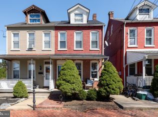 731 S 12th St, Columbia, PA 17512