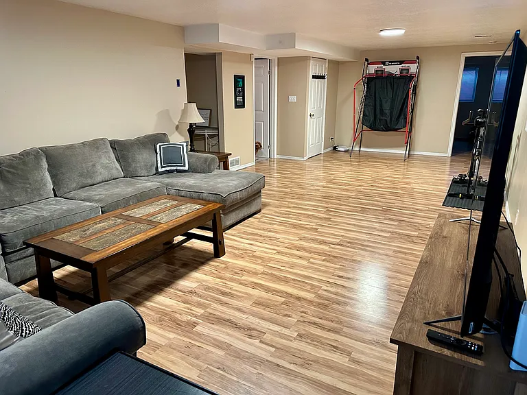 5589 W Lilac Ave — Photo 11
