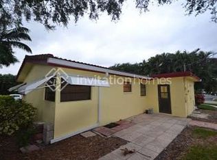 801 SE 15th St, Deerfield Beach, FL 33441