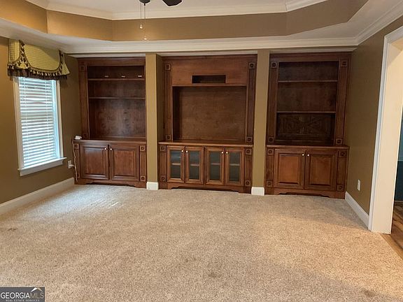 4th image of 11481 Whitesville Rd