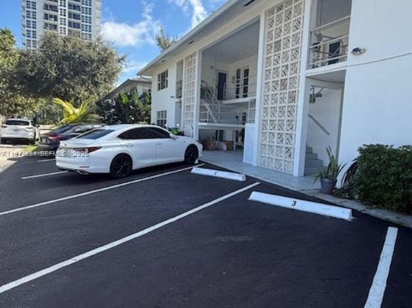 3208 Colony Club Rd APT 2