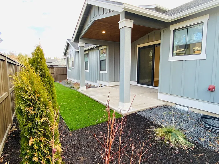 2358 NW Brickyard St — Photo 37