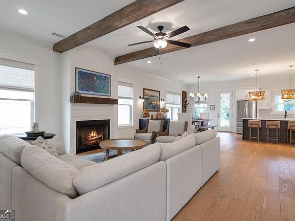 3rd image of 1107 Maybeck Way