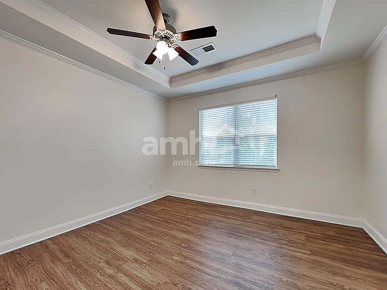 4905 Franks Creek Way — Photo 13