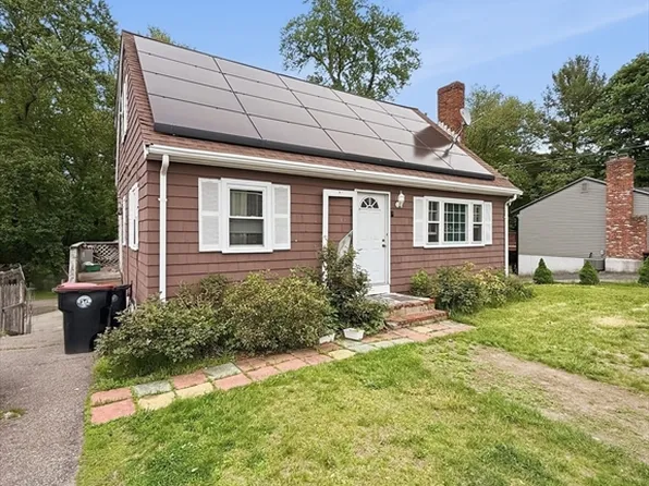 780 Summer St, Brockton, MA 02302