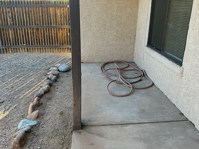 2101 N Belvedere Ave — Photo 16