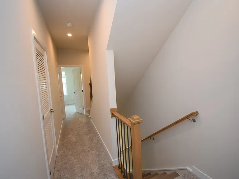 4810 Chastain Ave — Photo 22