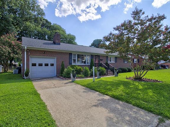 2nd image of 105 Marcella Rd