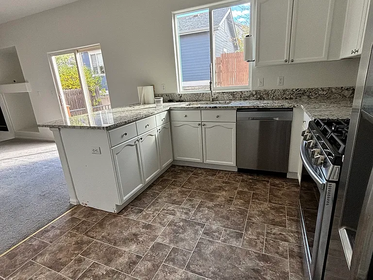 3115 Tidewater Point — Photo 7