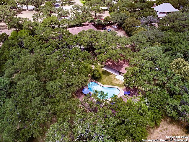 1st image of 105 SEQUOIA DR