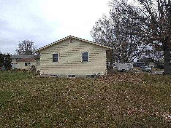 4th image of 115 Pleasant Dr