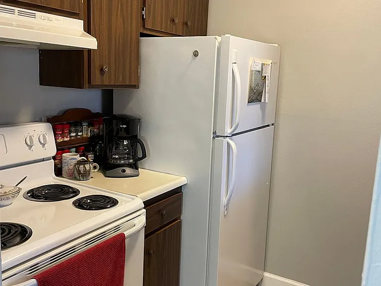 Heather Ridge - Beautiful Remodeled Apartments — Photo 19
