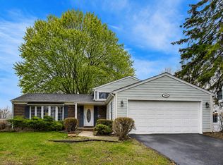 1918 Templar Dr, Naperville, IL 60565
