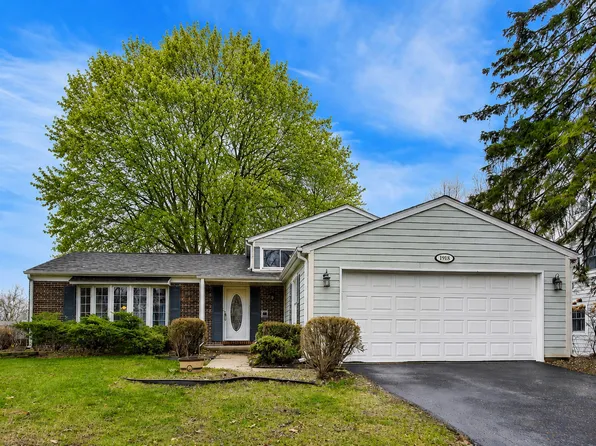 1918 Templar Dr, Naperville, IL 60565