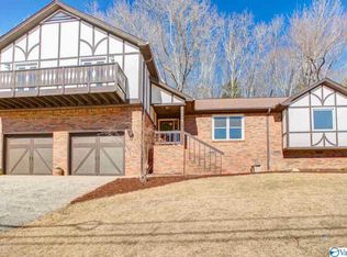 10114 Brandywine Dr SE, Huntsville, AL 35803