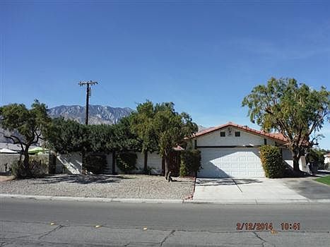 3rd image of 2493 E Powell Rd