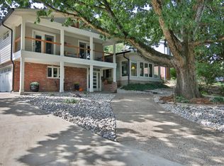 1714 Fraser Dr, Louisville, KY 40205