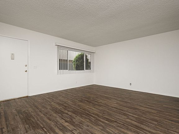 4th image of 840 Fischer St APT 7