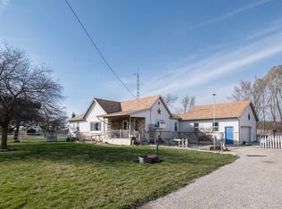6629 County Road 44, Butler, IN 46721