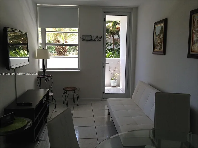 100 Lincoln Rd #336 — Photo 2