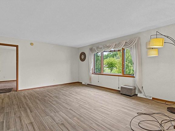 4th image of 1407 S WASHINGTON AVENUE