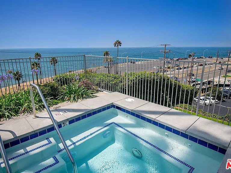 17366 W Sunset Blvd #201 — Photo 26
