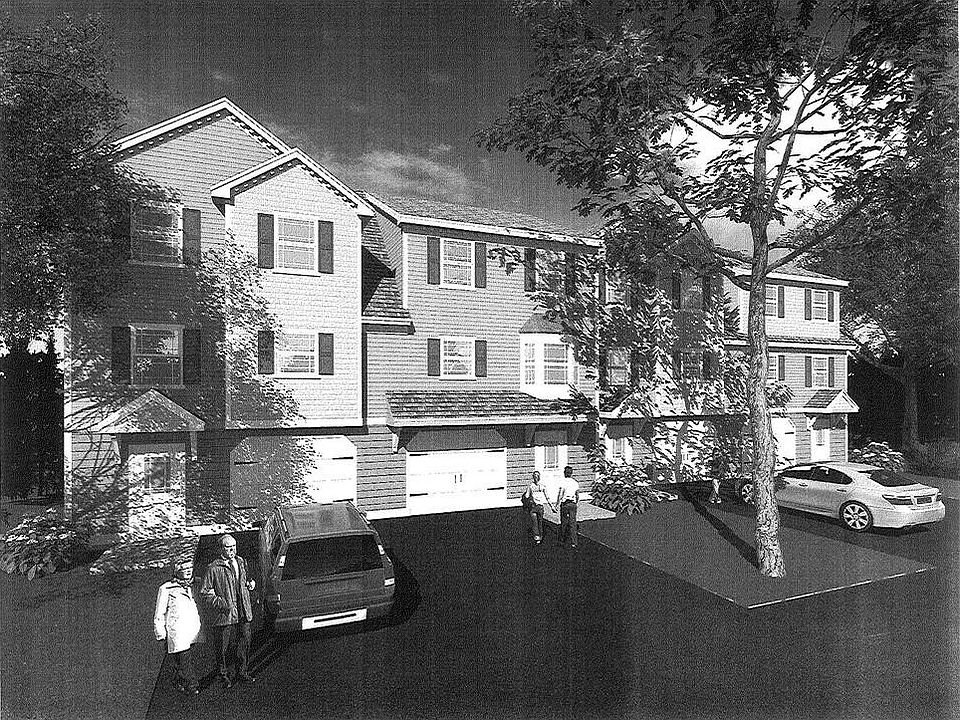 2nd image of 7 Sugar Maple Ln #7