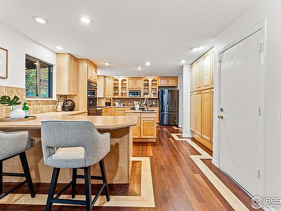 5th image of 10731 Birch Ct