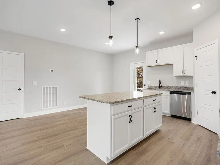 533 S Halifax Ct — Photo 7