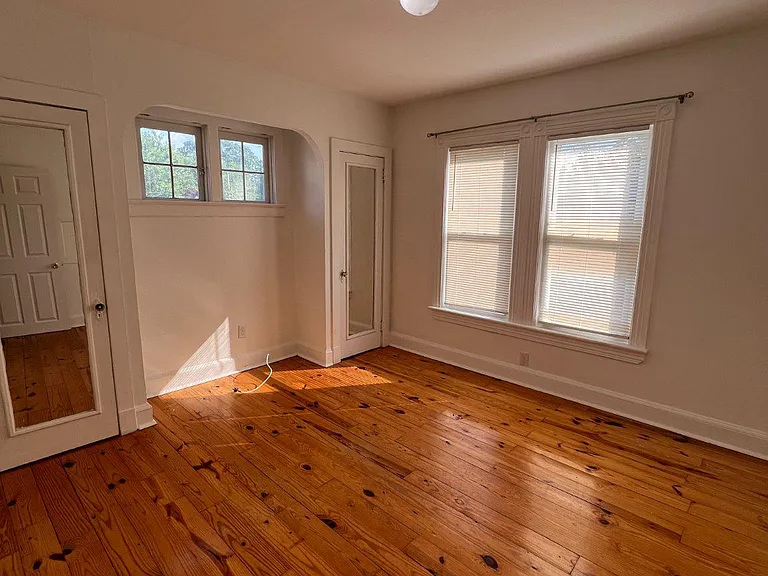 724 Parry Ave #B — Photo 9