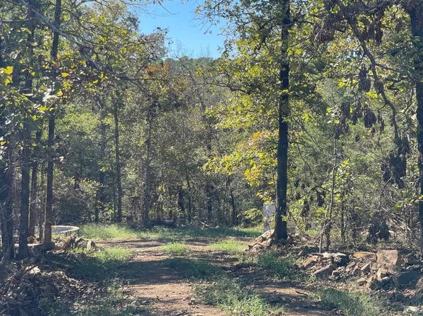 32 & 33 Whispering Pines Loop, Antlers, OK 74523