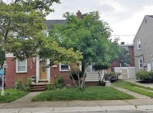 208 N Harding Ave, Margate, NJ 08402