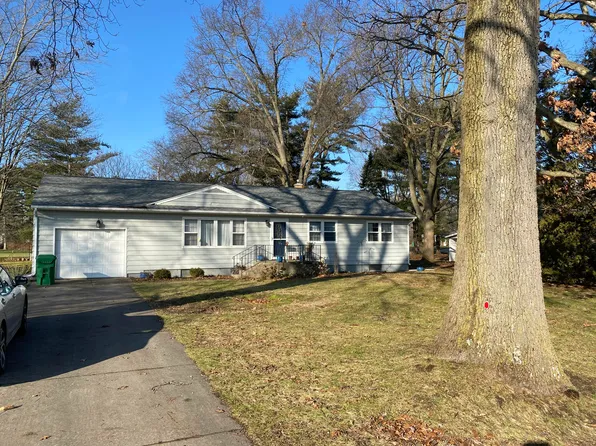 58388 Kerr Creek Rd, Three Rivers, MI 49093