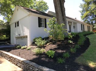 1035 Belhaven Dr, Russell, KY 41169