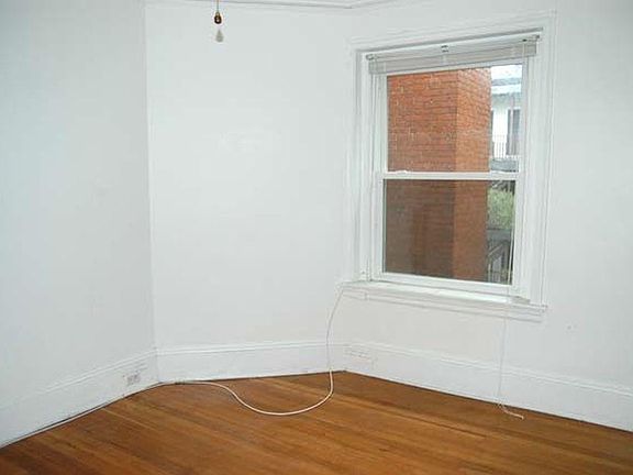 4th image of 18 Medway St APT 6