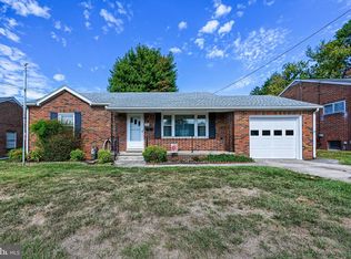 302 Penn St, Hanover, PA 17331