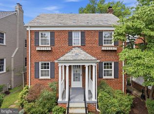 4409 Faraday Pl NW, Washington, DC 20016